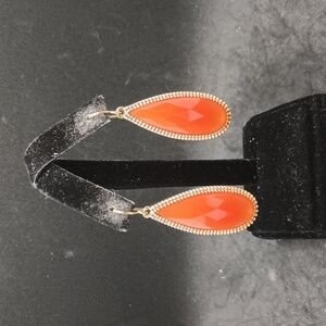 Teardrop shape orange gold tone dangle earrings